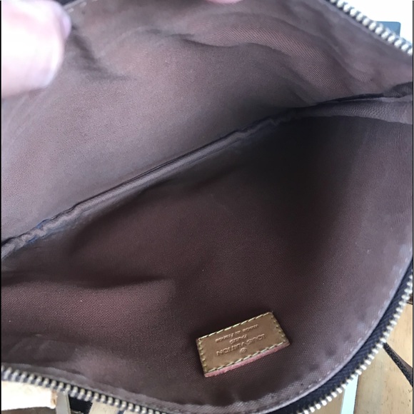 Authentic Louis vuitton bosphore croasbody bag - Picture 7 of 8